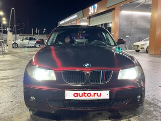 2009 BMW 1 серии 116i I (E81/E82/E87/E88) Рестайлинг, чёрный, 720000 рублей, вид 1