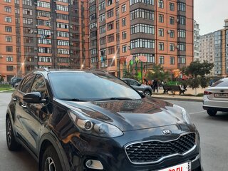 2020 Kia Sportage IV Рестайлинг, чёрный, 2000000 рублей, вид 1