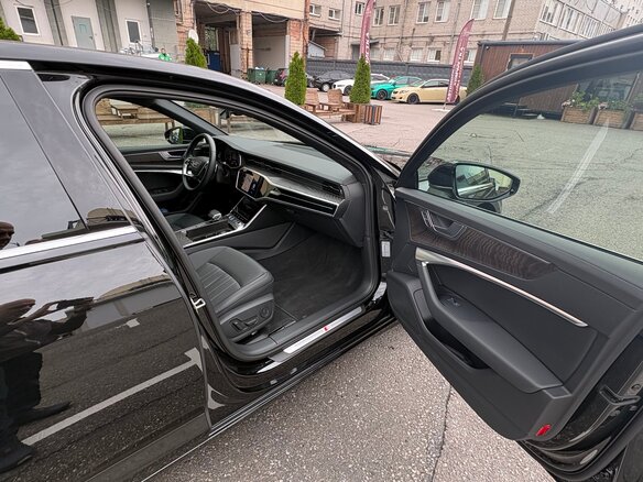 2021 Audi A6 45 TFSI V (C8), чёрный, 5500000 рублей - вид 6