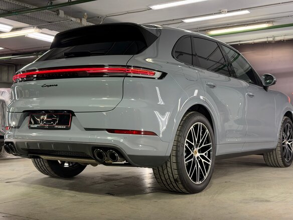 2024 Porsche Cayenne III Рестайлинг, серебристый, 13900000 рублей - вид 19