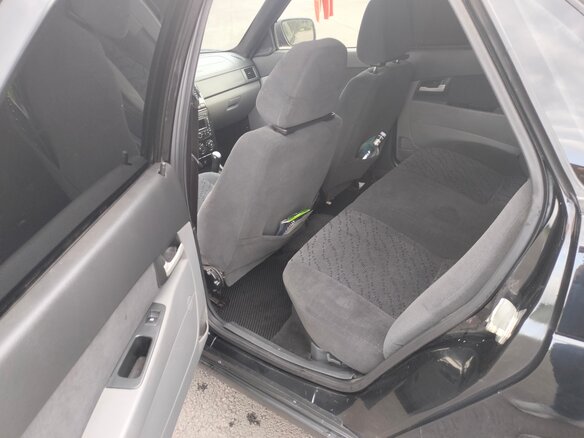 2010 Lada (ВАЗ) Priora I, чёрный, 350000 рублей - вид 30