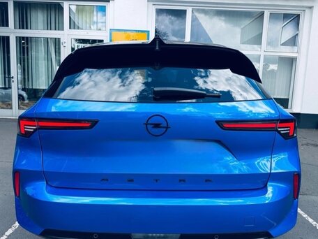 2023 Opel Astra L, синий, 3080000 рублей, вид 5