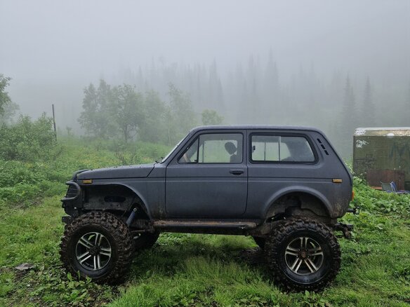 1987 Lada (ВАЗ) 2121 (4x4) I, чёрный, 500000 рублей - вид 1