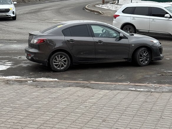 2012 Mazda 3 II (BL) Рестайлинг, серый, 1200000 рублей - вид 4