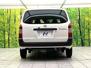 2022 Toyota Probox I Рестайлинг, белый, 866555 рублей, вид 4