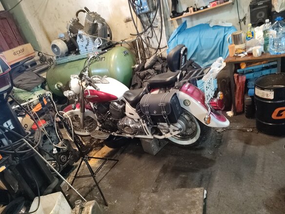 2001 Yamaha XVS400 Drag Star, белый, 350000 рублей - вид 7