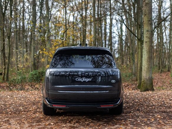 2023 Land Rover Range Rover P460e V, серый - вид 3
