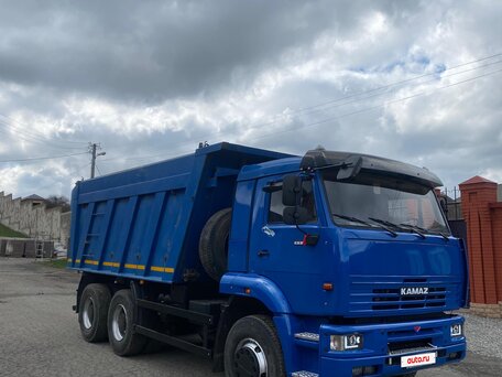 2013 КамАЗ 6520, синий, 2700000 рублей, вид 2