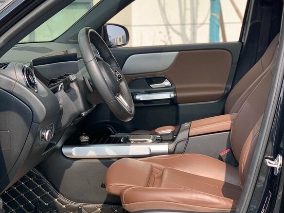 2020 Mercedes-Benz GLB 180 I (X247), чёрный, 2350000 рублей - вид 7