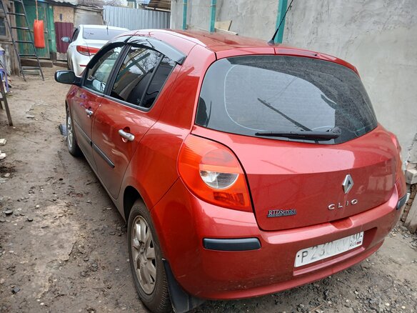 2008 Renault Clio III, красный, 550000 рублей - вид 13