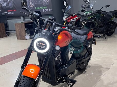 2026 QJMotor SRV 600 V2, оранжевый, 589000 рублей, вид 5