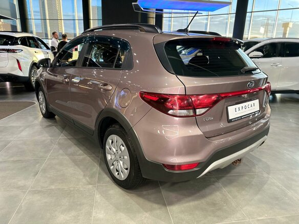 2019 Kia Rio X-Line IV, коричневый, 1245000 рублей - вид 6