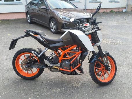 2014 KTM 390 Duke, белый, 250000 рублей, вид 1