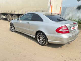 2002 Mercedes-Benz CLK-Класс 320 II (W209), серый, 895000 рублей, вид 1