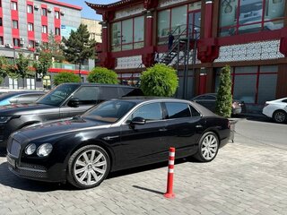 2013 Bentley Flying Spur II, чёрный, 7000000 рублей, вид 1