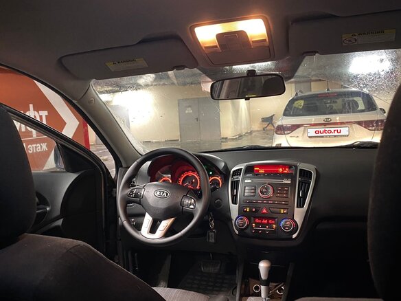 2010 Kia Ceed I Рестайлинг, бежевый, 640000 рублей - вид 5