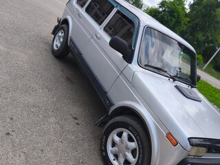 2013 Lada (ВАЗ) 2131 (4x4) 213105 I, серебристый, 430000 рублей, вид 2