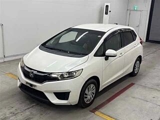2019 Honda Fit III Рестайлинг, белый, 1100000 рублей, вид 1