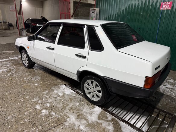 2003 Lada (ВАЗ) 21099, белый, 300000 рублей - вид 5