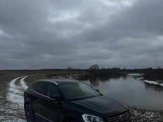 2016 Volvo XC60 I Рестайлинг, чёрный, 2300000 рублей, вид 3