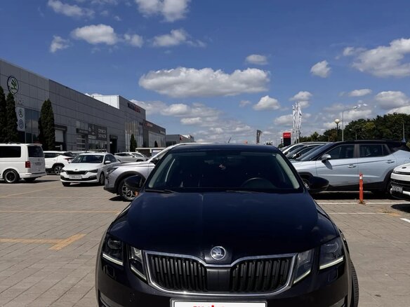 2020 Skoda Octavia III (A7) Рестайлинг, чёрный, 2190000 рублей