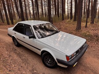 1983 Toyota Carina III (A60), белый, 1500000 рублей, вид 3
