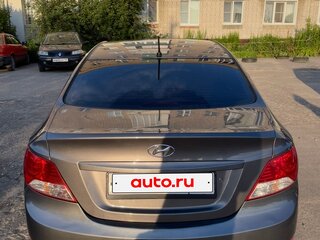 2013 Hyundai Solaris I, серый, 550000 рублей, вид 5