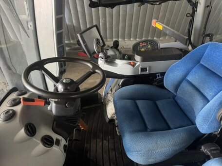 2012 New Holland T8, 8200000 рублей, вид 3
