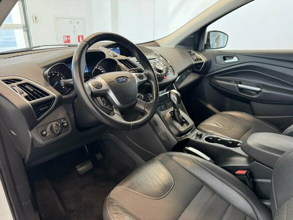 2015 Ford Kuga II, белый, 1069000 рублей - вид 6
