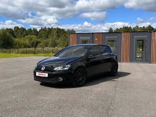 2010 Volkswagen Golf VI, чёрный, 1300000 рублей, вид 1