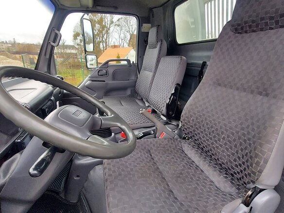 2008 Isuzu Elf (N-series), белый, 3349000 рублей - вид 9
