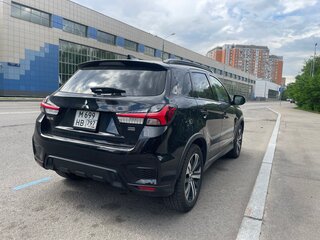 2021 Mitsubishi RVR III Рестайлинг 3, чёрный, 3129999 рублей, вид 2