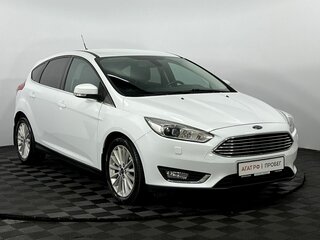2017 Ford Focus III Рестайлинг, белый, 1320000 рублей, вид 4