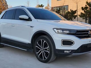 2022 Volkswagen T-Roc I Рестайлинг, белый, 1600000 рублей, вид 2