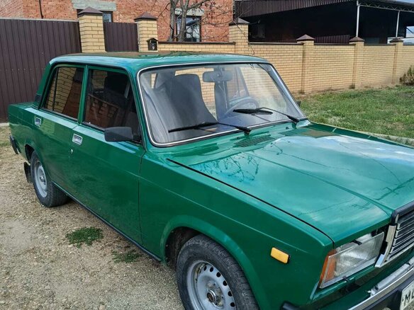 2005 Lada (ВАЗ) 2107, зелёный, 135000 рублей