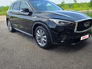 2019 Infiniti QX50 II, чёрный, 2000000 рублей, вид 3