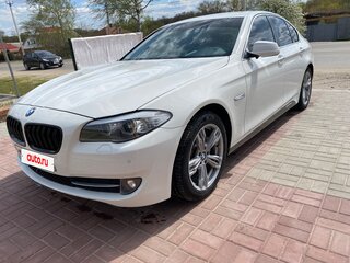 2012 BMW 5 серии 520i VI (F10/F11/F07), белый, 1850000 рублей, вид 5