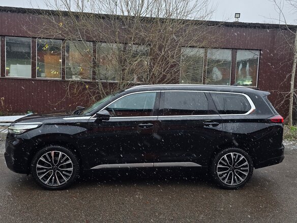 2023 Exeed VX I, чёрный, 2650000 рублей - вид 1