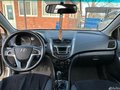 2015 Hyundai Solaris I Рестайлинг, серебристый, 750000 рублей - вид 6