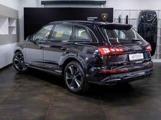 2026 Audi Q7 50 TDI II (4M) Рестайлинг 2, чёрный, 14998000 рублей, вид 5