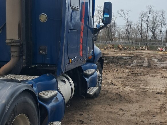 2004 Kenworth T2000, синий, 2000000 рублей - вид 6