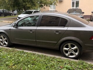 2011 Opel Astra H Рестайлинг, серый, 485000 рублей, вид 4