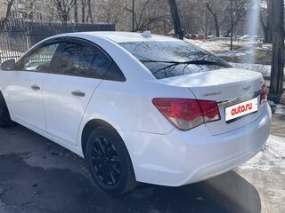 2014 Chevrolet Cruze I Рестайлинг, белый, 650000 рублей, вид 4