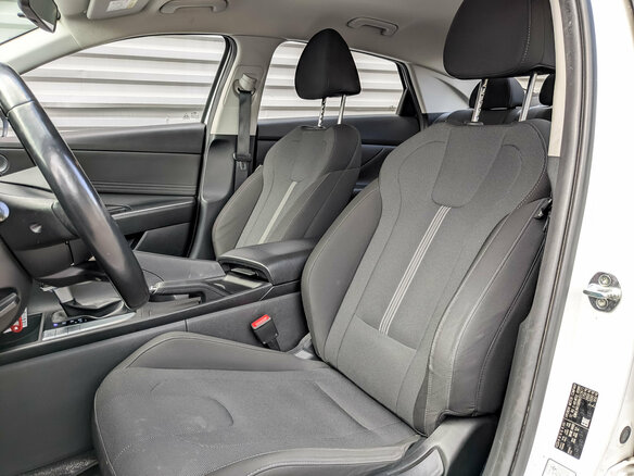 2022 Hyundai Elantra VII (CN7), белый, 1835000 рублей - вид 18