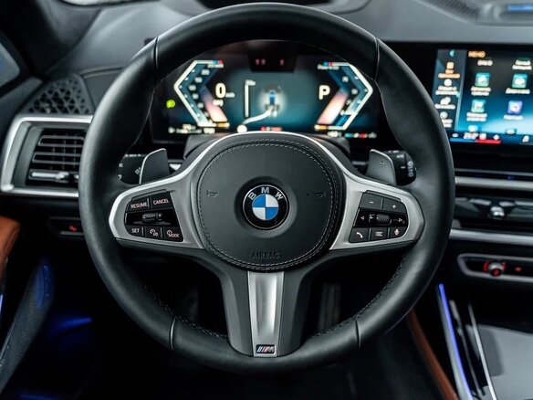 2024 BMW X7 40i I (G07) Рестайлинг, чёрный, 13890000 рублей - вид 13