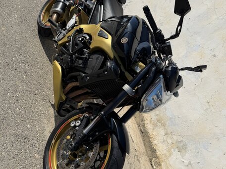 2007 Yamaha FZ1, чёрный, 550000 рублей, вид 4
