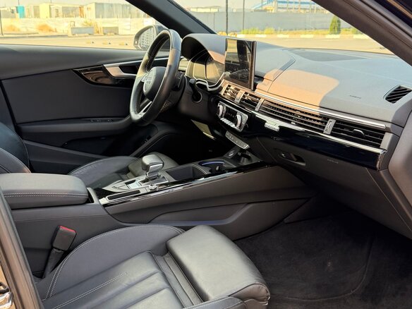 2019 Audi A4 45 TFSI V (B9) Рестайлинг, чёрный, 3650000 рублей - вид 10
