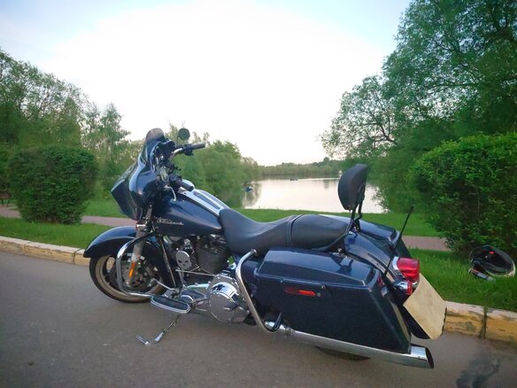 2009 Harley-Davidson Street Glide, синий, 737000 рублей - вид 7