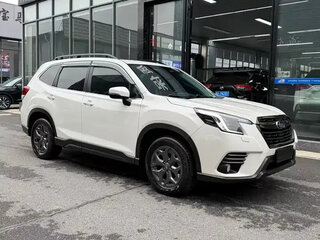 2022 Subaru Forester V Рестайлинг, белый, 2990000 рублей, вид 3