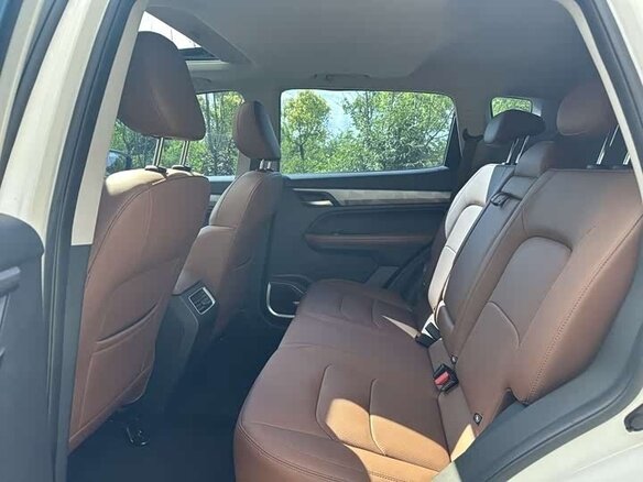 2021 Geely Vision X6 II Рестайлинг 2, белый - вид 7